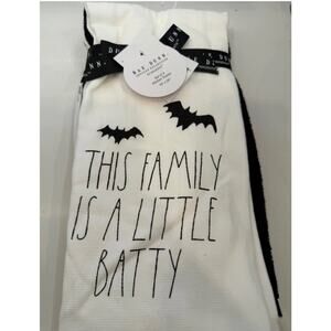 RAE DUNN Set of 2 Halloween Bats Kitchen Towels - THIS FAMILY‎ IS A LITTLE BATTY